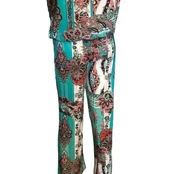 Flirty Pink floral print open back Green jumpsuit Size M - Picture 9 of 10